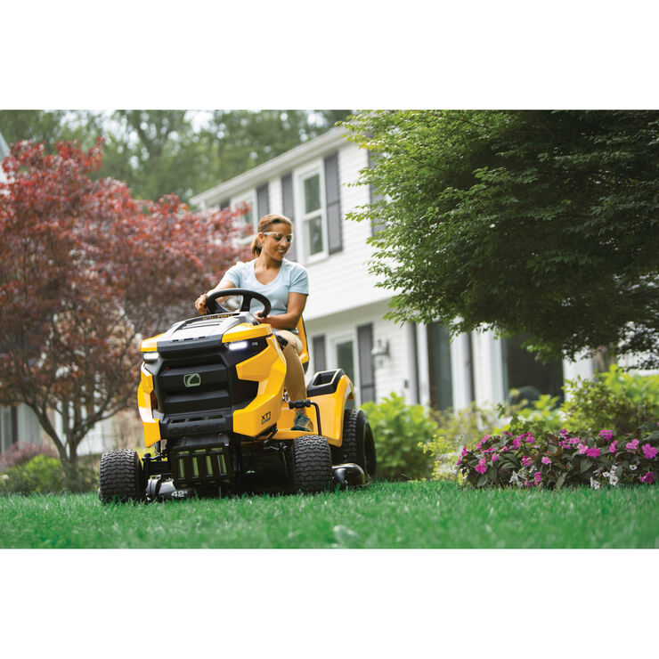 Cub cadet outlet xt1 lt42 details